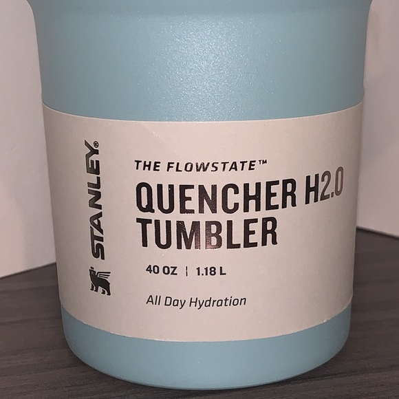 Stanley NEW The Flowstate Quencher H2.0 Tumbler 40 oz All Day Hydration Seafoam - Picture 3 of 8